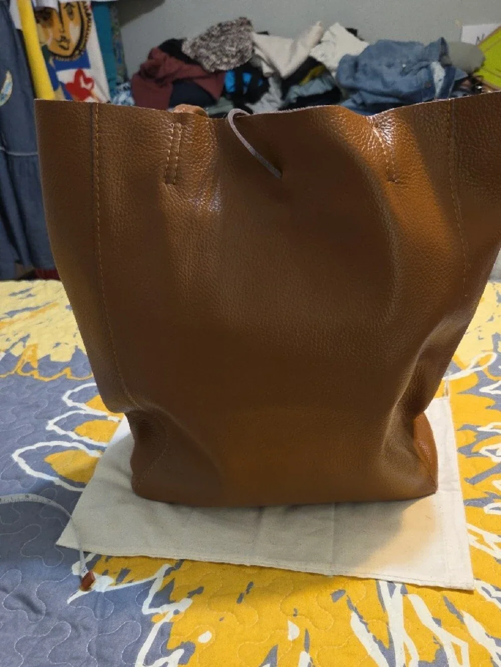 N/A spacious brown